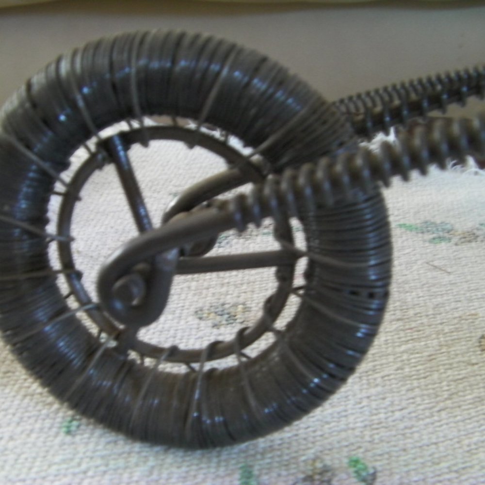Crafted Motorcycle - Picture 3 of 9
